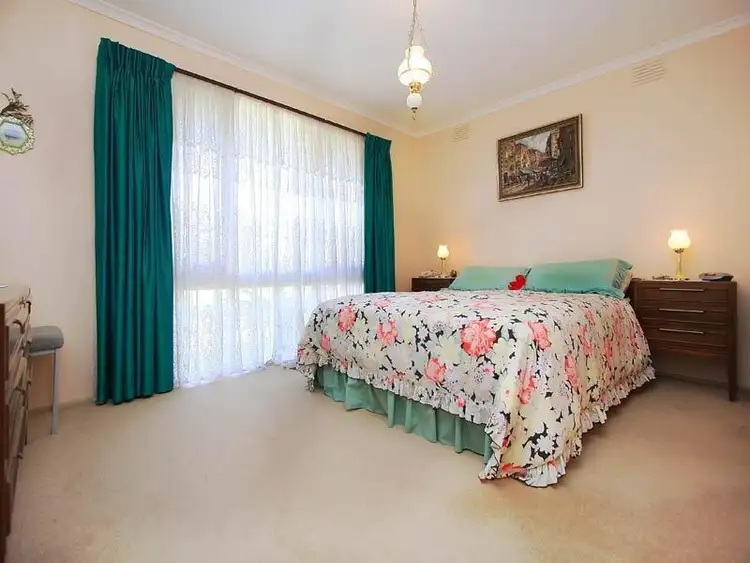 Sixth view of Homely house listing, 68 Grimwade cresent, Frankston VIC 3199