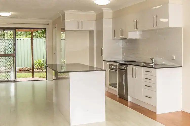 18/14 Shrike Court, Burleigh Waters QLD 4220