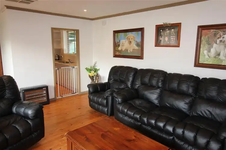 Fourth view of Homely house listing, 2 Summit Court, Para Hills SA 5096