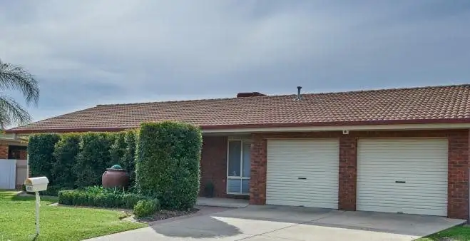 Second view of Homely house listing, 48 Balleroo Crescent, Glenfield Park NSW 2650