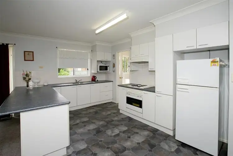 Fifth view of Homely house listing, 41 Yentoo Drive, Wagga Wagga NSW 2650