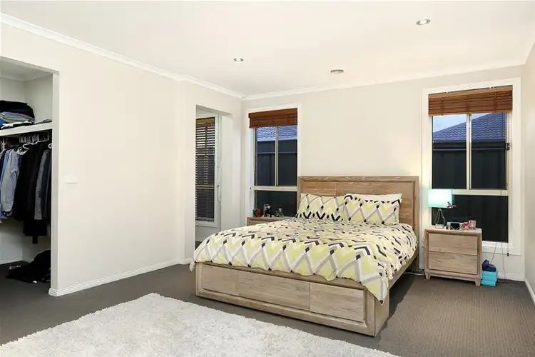 Sixth view of Homely house listing, 37 Kensington Circle, Derrimut VIC 3030