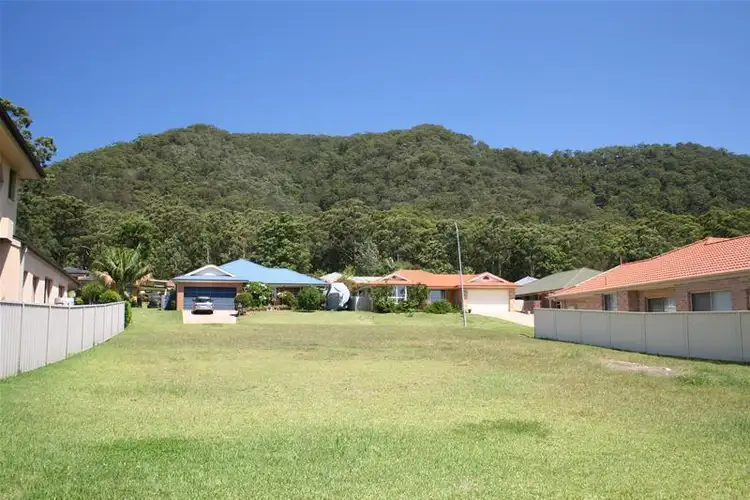 18 Reliance Crescent, Laurieton NSW 2443