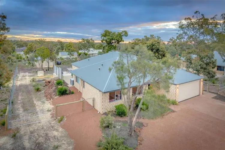 13 Aulini  Drive, Bedfordale WA 6112