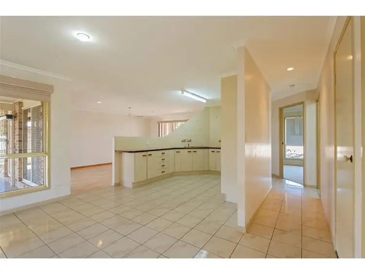 Fourth view of Homely house listing, 2 Curran Court, Kepnock QLD 4670
