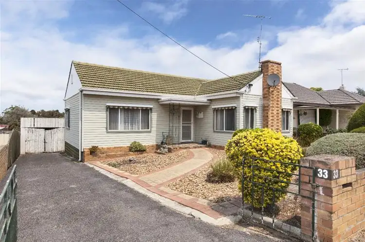 33 High Street West, Ararat VIC 3377