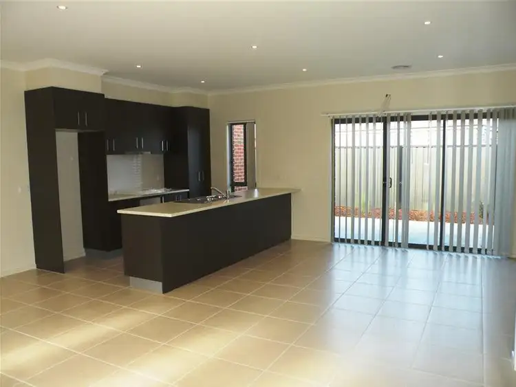 2/40 Benetti Drive, Lara VIC 3212