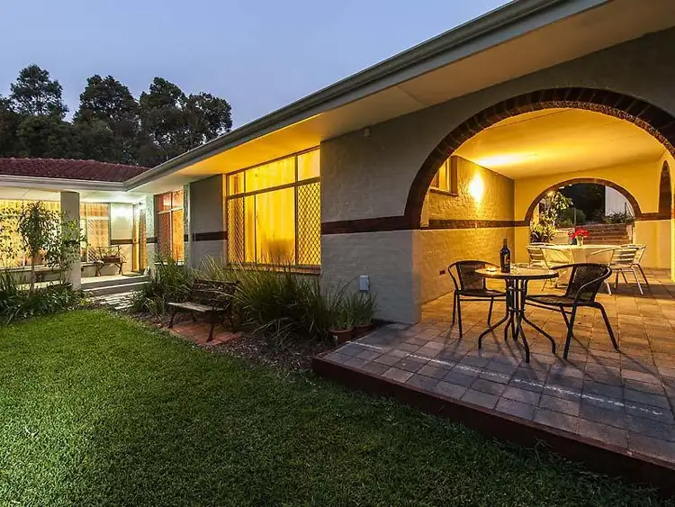 290 Chevin Road, Roleystone WA 6111