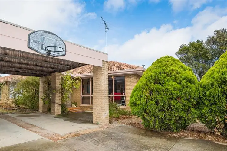 9 Smeaton Close, Lara VIC 3212