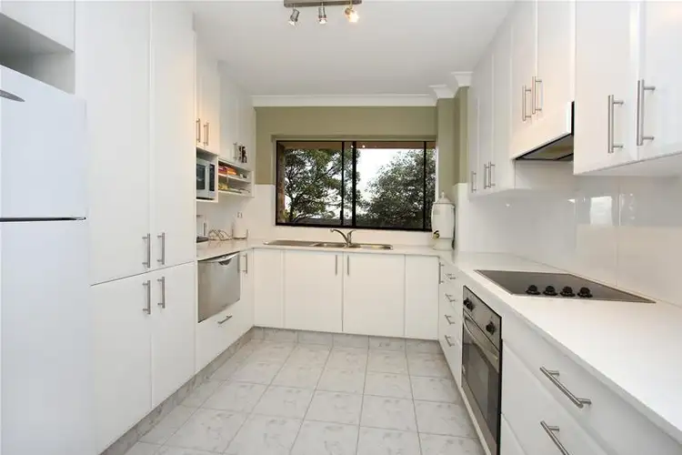 Third view of Homely unit listing, 9/8-12 The Crescent, Dee Why NSW 2099