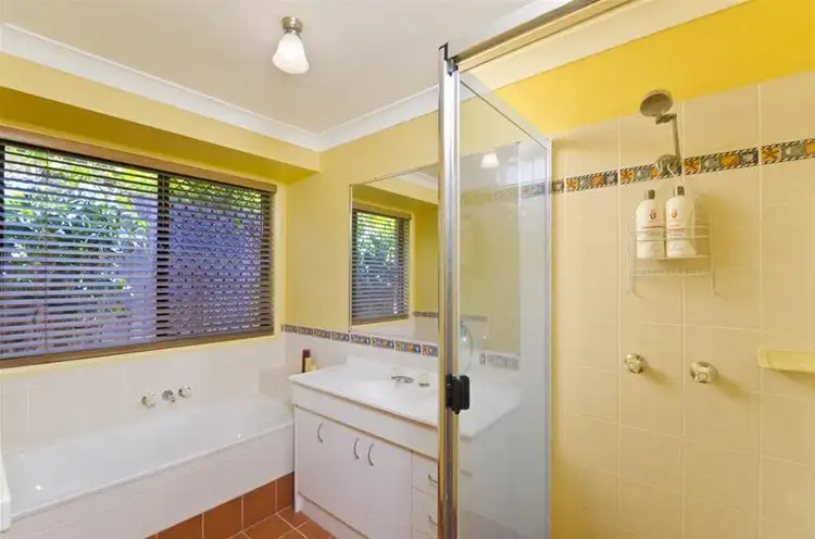 Sixth view of Homely house listing, 18 Capano Court, Elanora QLD 4221