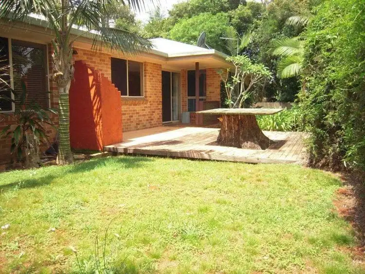 2/6 Elliott Avenue, Alstonville NSW 2477