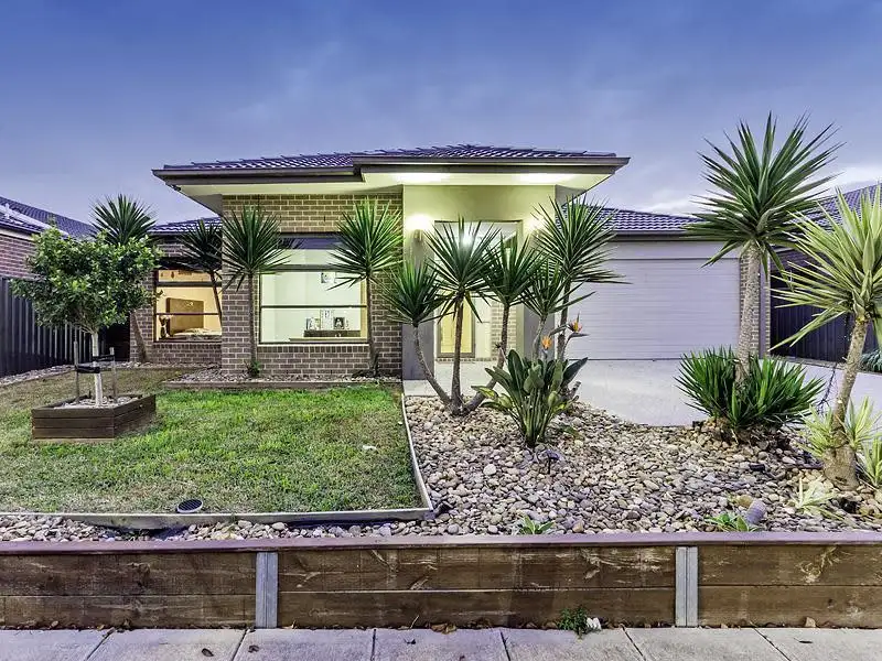 Main view of Homely house listing, 8 Mapleton Way, Tarneit VIC 3029