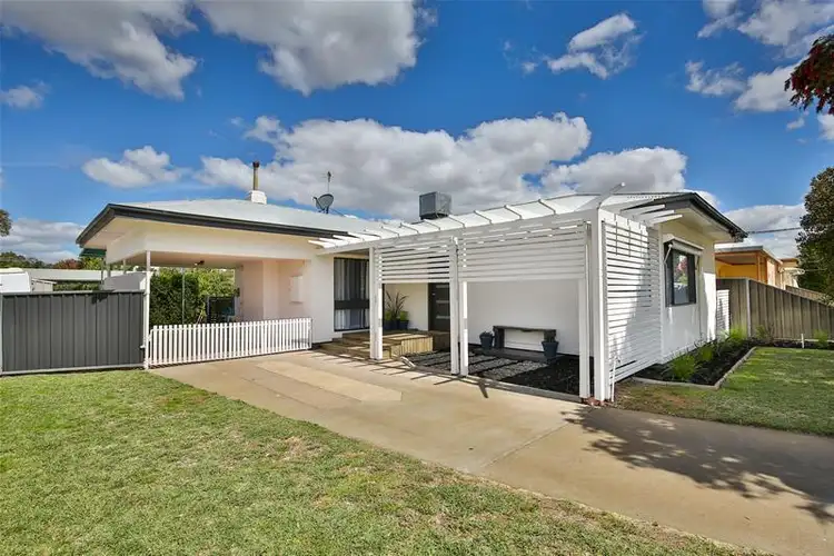 2 Oak Avenue, Mildura VIC 3500