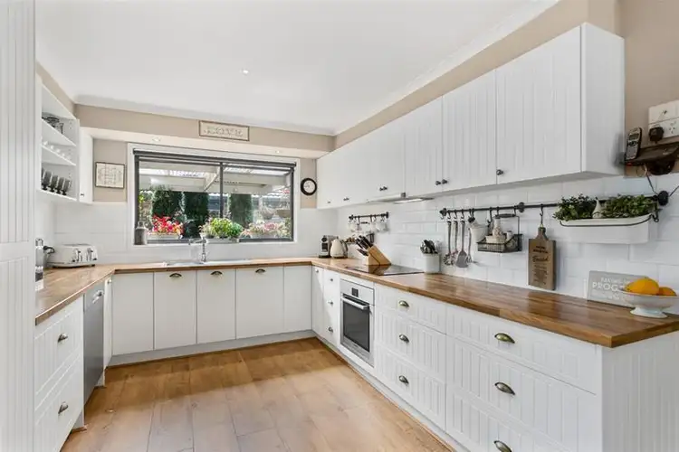 Sixth view of Homely house listing, 1 Petalnina Close, Somerville VIC 3912