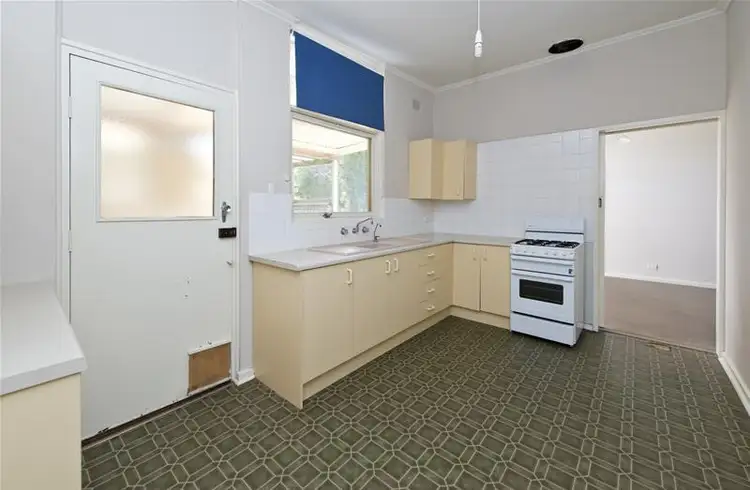 Fifth view of Homely house listing, 4 Wahroonga Avenue, Valley View SA 5093