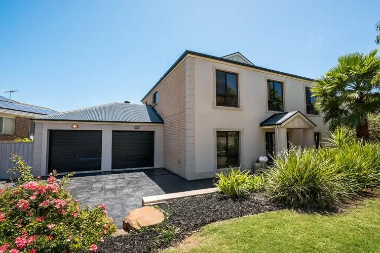 18 Kestrel Circuit, Seaford Rise SA 5169