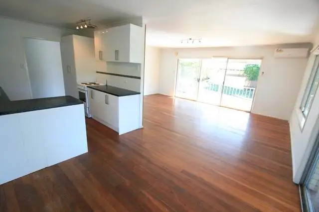 Fifth view of Homely house listing, 2 Golden Crescent, Southport QLD 4215