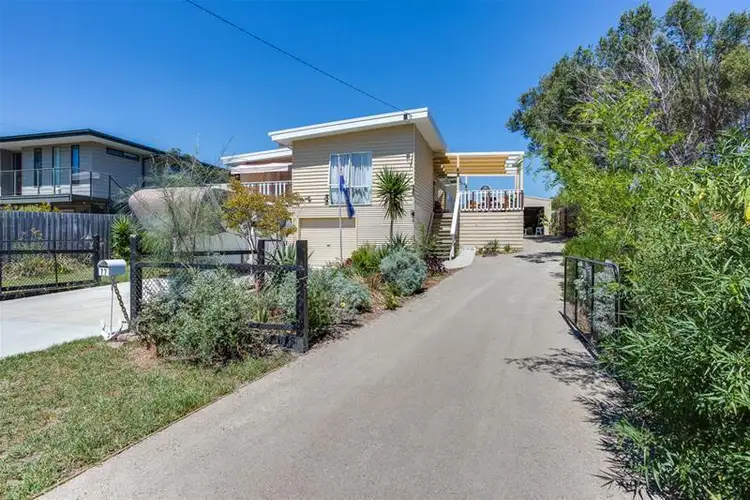 77 Kareela Drive, Tootgarook VIC 3941