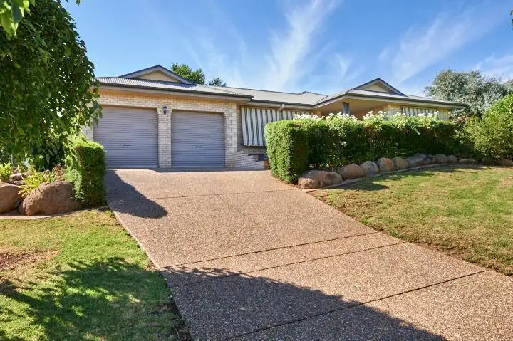 Main view of Homely house listing, 107 Kaloona Drive, Bourkelands NSW 2650