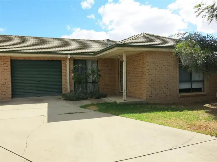 2/13 Bulolo Street, Wagga Wagga NSW 2650