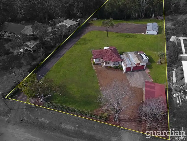 21 Raym Road, Kenthurst NSW 2156