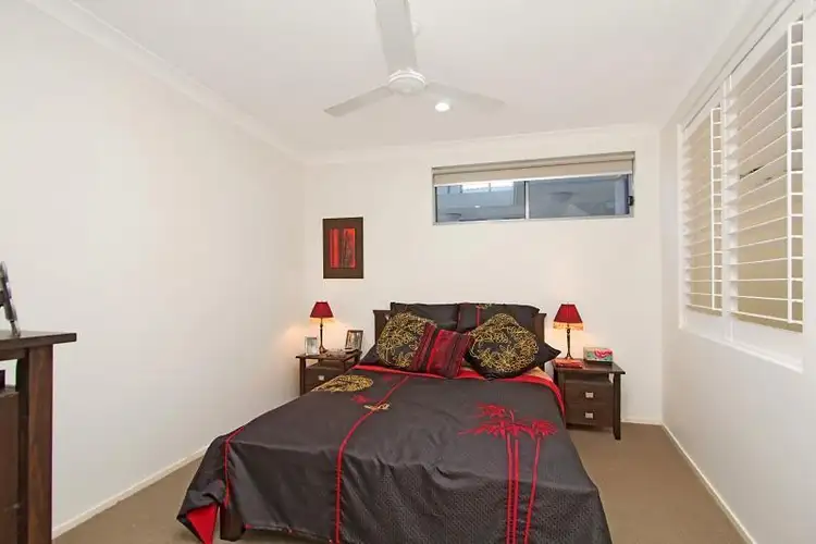 Fourth view of Homely unit listing, 2/10 Tallebudgera Drive, Palm Beach QLD 4221