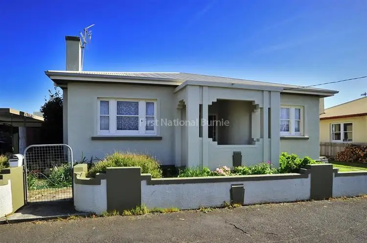 6 Osborne Street, Cooee TAS 7320