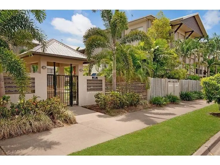 103/2-8 Centenary Close, Manoora QLD 4870