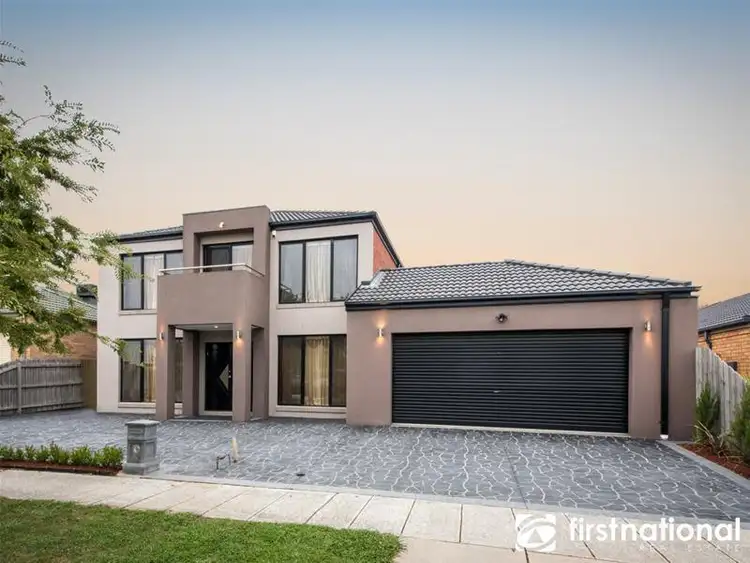10 Devaney Avenue, Lynbrook VIC 3975