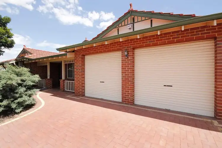 82 Chichester Drive, Woodvale WA 6026