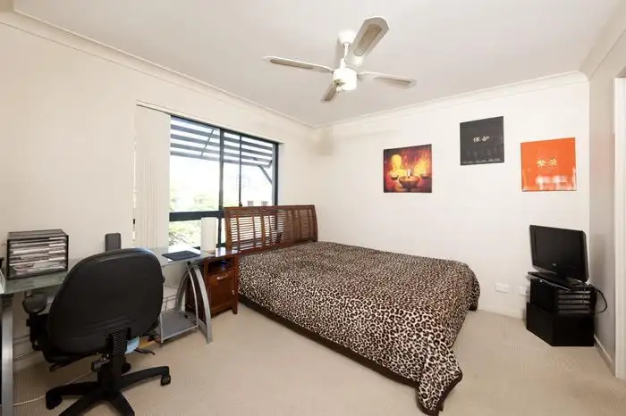 Fifth view of Homely unit listing, 11/48 Lenneberg Street, Southport QLD 4215