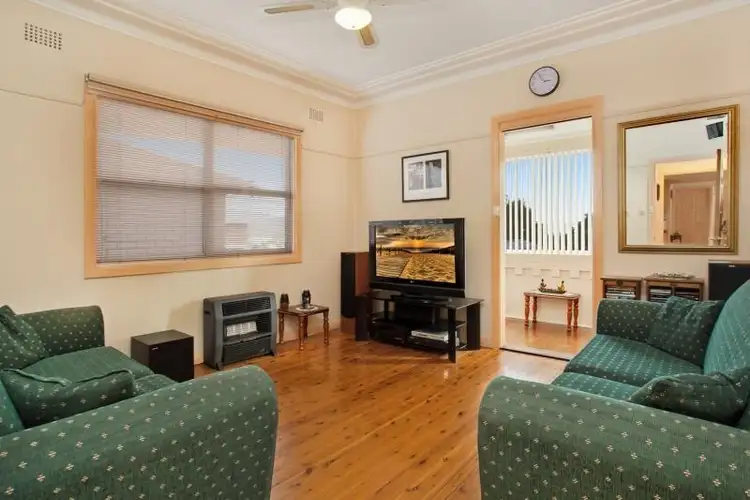 Sixth view of Homely house listing, 7 Vides Street, Cardiff NSW 2285