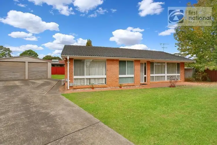 11 Penn Crescent, Quakers Hill NSW 2763