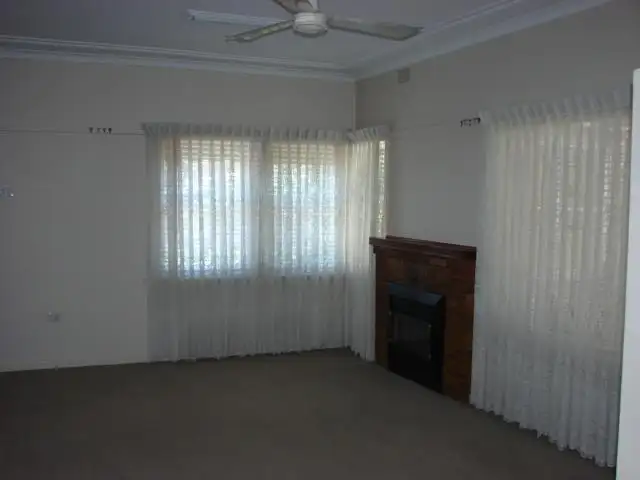 Sixth view of Homely house listing, 5 Shaw Crescent, Muswellbrook NSW 2333