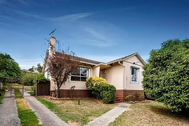 Sixth view of Homely house listing, 2 Gooyong Avenue, Chadstone VIC 3148