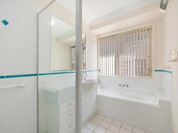 Fifth view of Homely house listing, 4 Keegan Circuit, Currumbin Waters QLD 4223