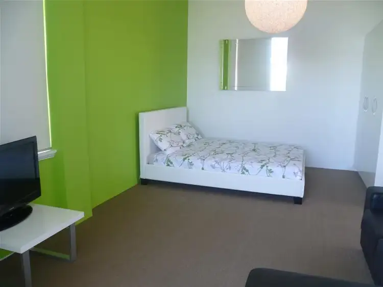 25/124 Terrace Road, Perth WA 6000