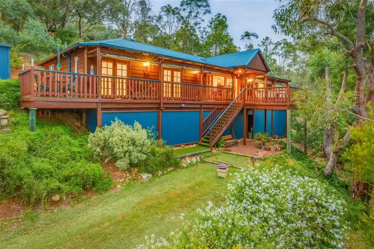 6 Labyrinth Close, Kelmscott WA 6111