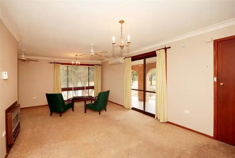 Second view of Homely house listing, 35 Nordlingen Drive, Tolland NSW 2650