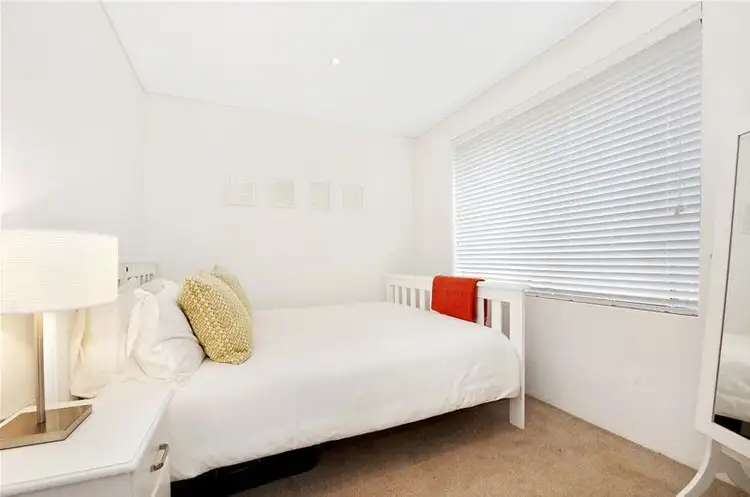 Fifth view of Homely unit listing, 4/16 Lismore Avenue, Dee Why NSW 2099