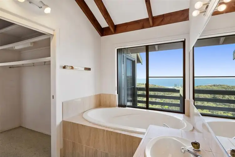 Sixth view of Homely house listing, 2 Lansell Avenue, Currumbin QLD 4223