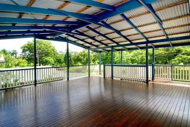 4 Hope Street, Norman Park QLD 4170