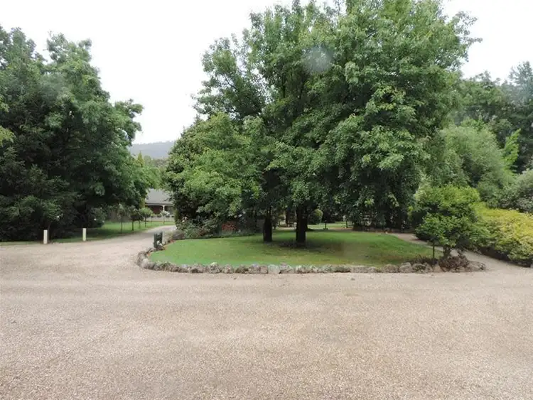 Seventh view of Homely unit listing, 1/16-20 Gavan Street, Bright VIC 3741