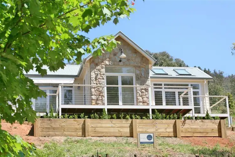 1A Blue Wren Close, Bright VIC 3741