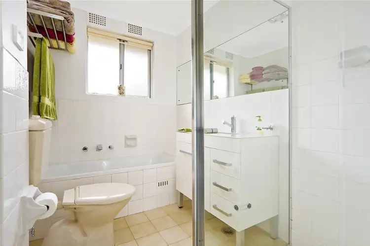 Third view of Homely unit listing, 8/16 Clarke Street, Narrabeen NSW 2101
