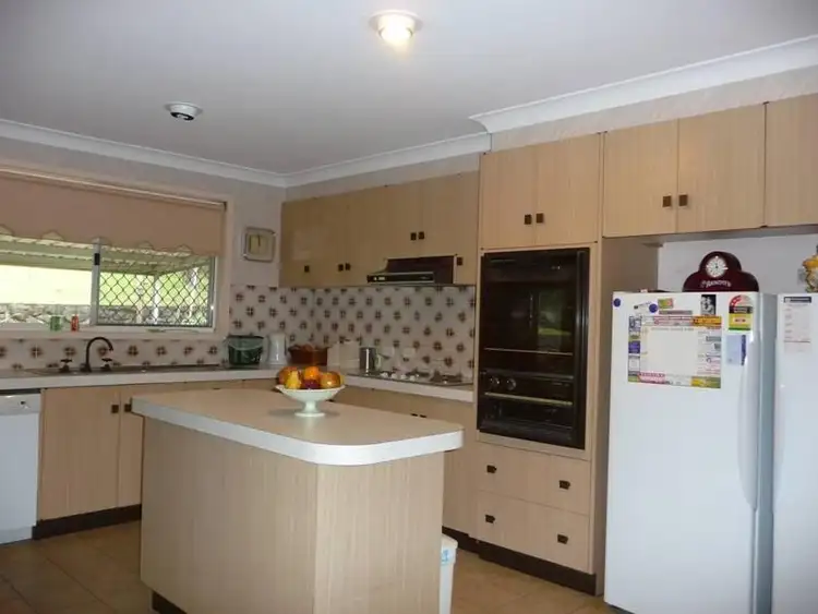 Fifth view of Homely house listing, 8 William Place, Lismore Heights NSW 2480