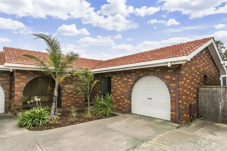 2/10 Cocos Grove, West Lakes SA 5021