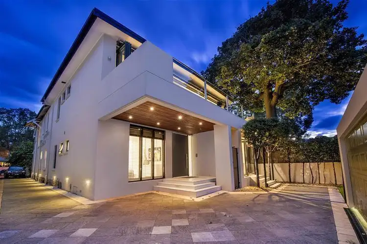 2/4 Etham Avenue, Darling Point NSW 2027