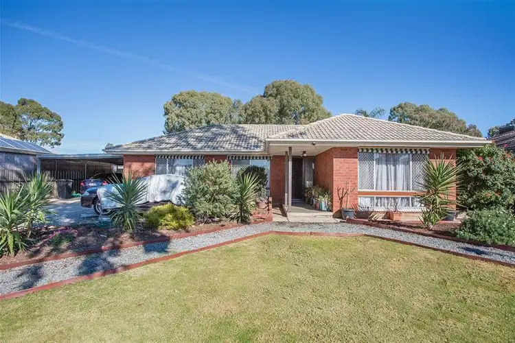 8 Jolsen Street, Salisbury Downs SA 5108